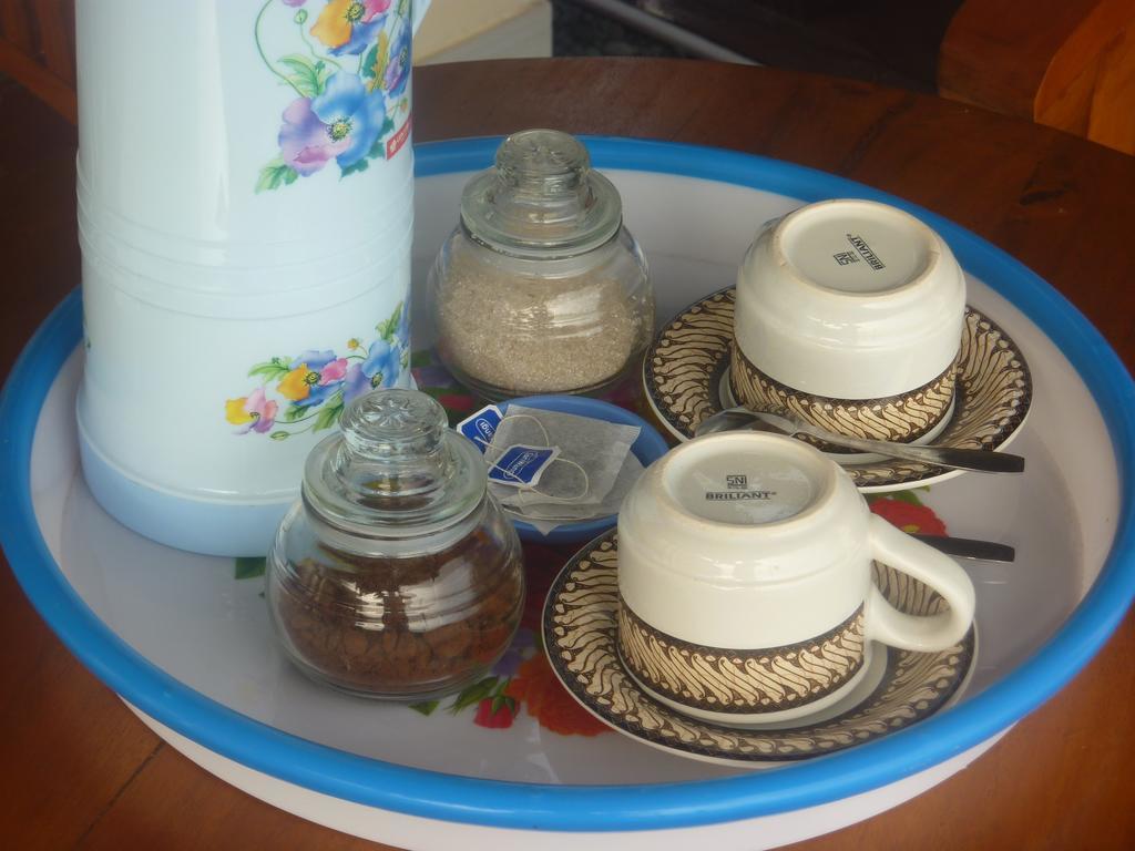 Tambun Sari Beach Homestay Amed Extérieur photo