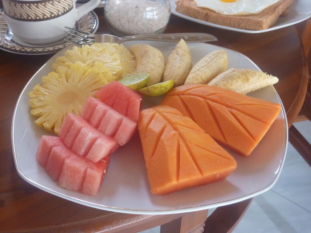 Tambun Sari Beach Homestay Amed Extérieur photo